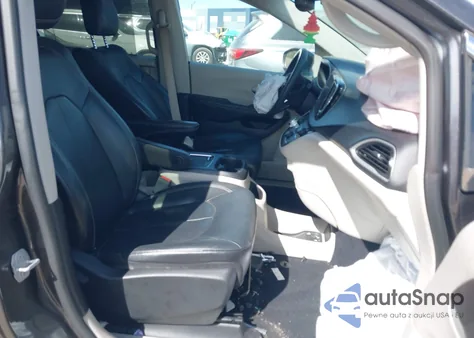 2022 Chrysler Pacifica Touring L from USA, damaged, VIN 2C4RC1BG8NR109849